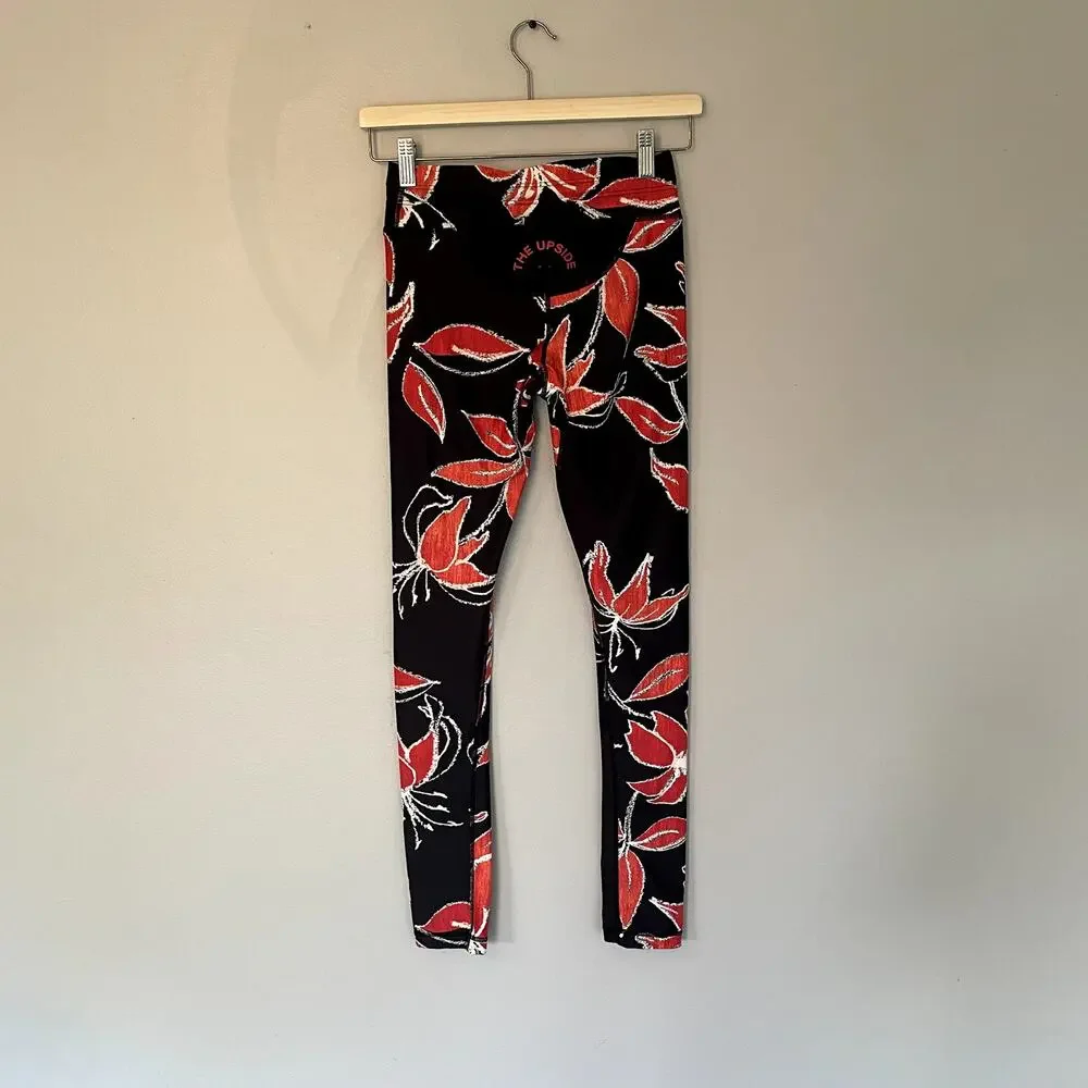 The Upside Hibiscus-Print Drawstring Yoga Pants in Black & Red SZ 6